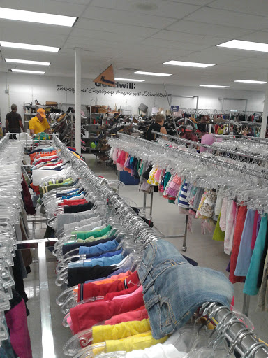 Thrift Store «Goodwill», reviews and photos