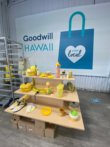 Thrift Store «Goodwill», reviews and photos