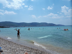 Leof. Eanteiou beach'in fotoğrafı - rahatlamayı sevenler arasında popüler bir yer