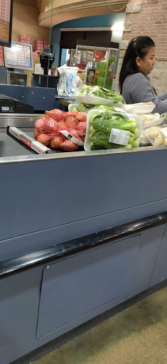 Asian Grocery Store «Pacific Produce», reviews and photos, 5455 S 27th St, Oak Creek, WI 53154, USA