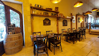 Atmosphère du Restaurant La Taverne de Lou Castelou à La Roque-Gageac - n°1