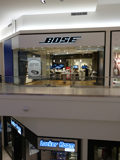 Home Audio Store «Bose Factory Store», reviews and photos, 5220 Fashion Outlets Way #2250, Rosemont, IL 60018, USA