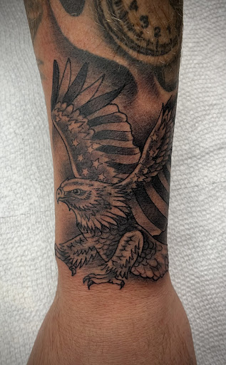 Explore simple stick and poke tattoo ideas, creative tattoo ideas in Oklahoma City, available at Temple Tattoo Studio Okc