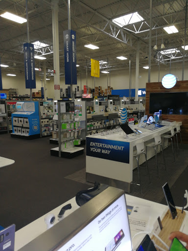 Electronics Store «Best Buy», reviews and photos, 3209 Vestal Pkwy E, Vestal, NY 13850, USA