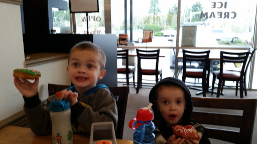 Donut Shop «Sesame Donuts - Scholls Ferry», reviews and photos, 12700 SW North Dakota St, Portland, OR 97223, USA