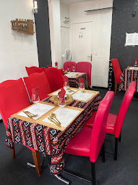 Atmosphère du Restaurant africain AFRIK'A DIET-MAISON DES SAVEURS à Clichy - n°3