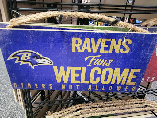 Shopping Mall «Lincoln City Outlets», reviews and photos, 1500 SE East Devils Lake Rd, Lincoln City, OR 97367, USA