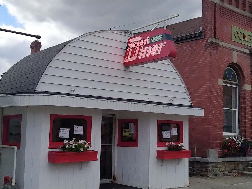 Modern Diner 14895