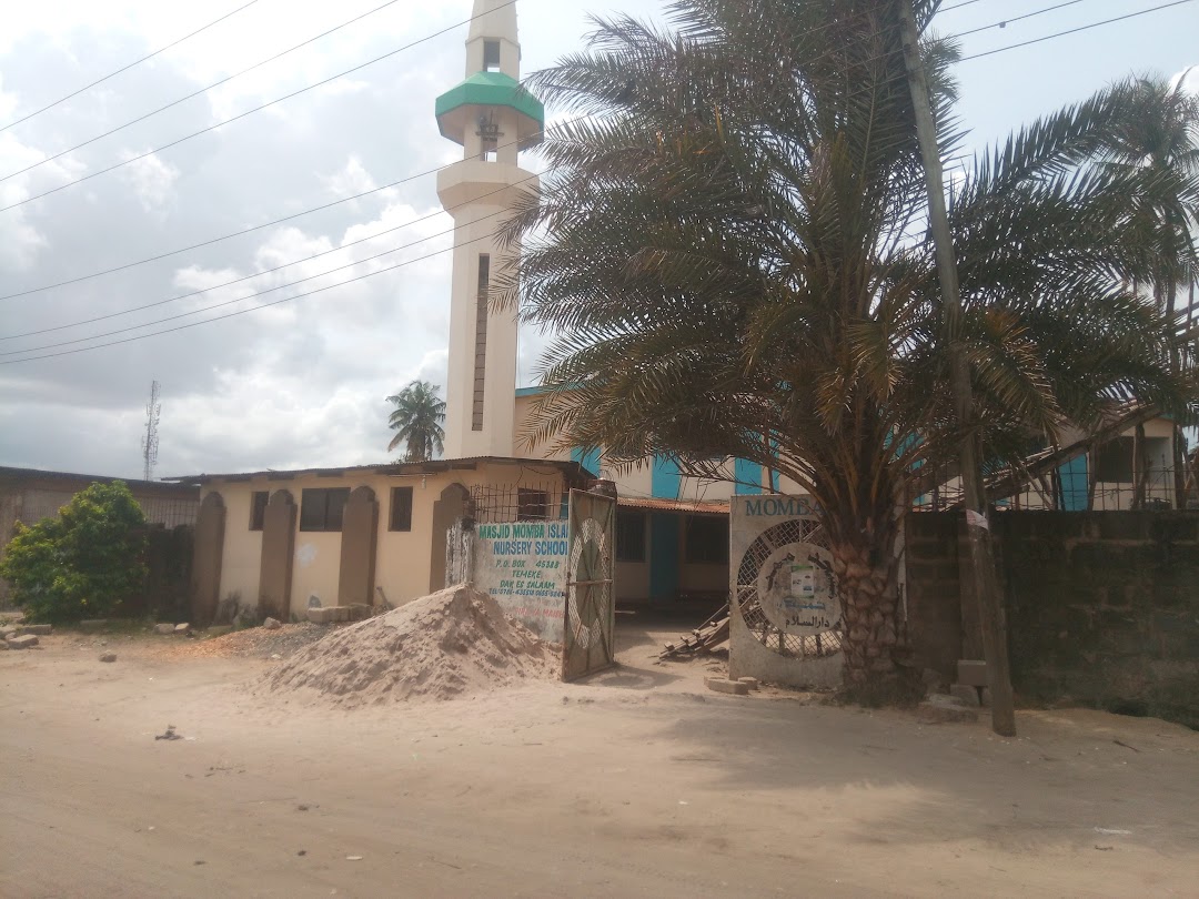 Masjid Momba
