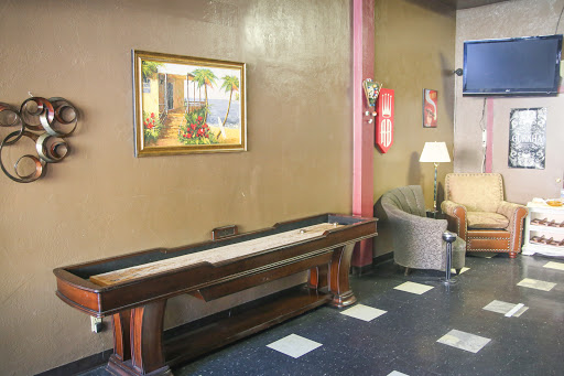 Tobacco Shop «Stogies Cigar Lounge», reviews and photos, 230 W Pine St, Lodi, CA 95240, USA