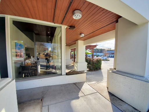 Shopping Mall «Toco Hill Shopping Center», reviews and photos, 2943 N Druid Hills Rd NE, Atlanta, GA 30329, USA