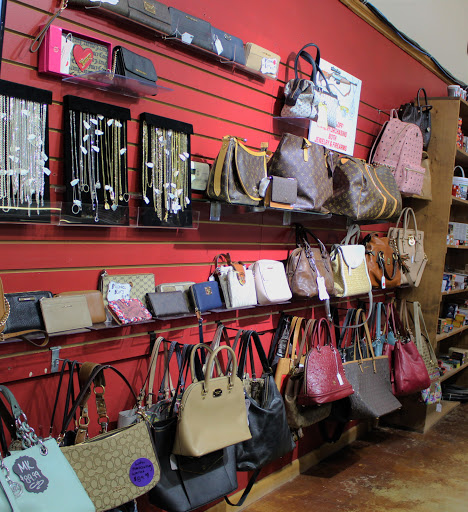 Pawn Shop «Bayou Pawn & Jewelry», reviews and photos, 821 N Morrison Blvd, Hammond, LA 70401, USA