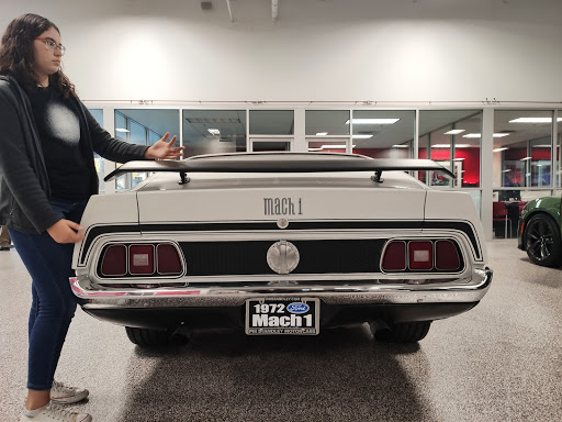 Used Car Dealer «PM Standley Motorcars», reviews and photos, 1835 Forms Dr #120, Carrollton, TX 75006, USA