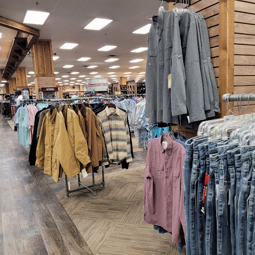 Western Apparel Store «Cavenders Boot City», reviews and photos