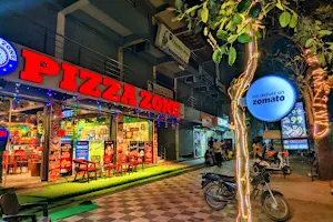 PIZZA ZONE MODASA image