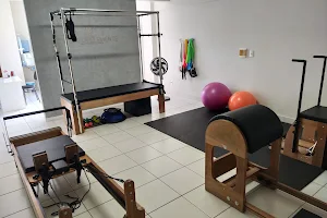 Rafaela Clemente - Studio de Pilates e Fisioterapia image
