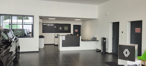 Photo 1 - RENAULT CONFOLENS