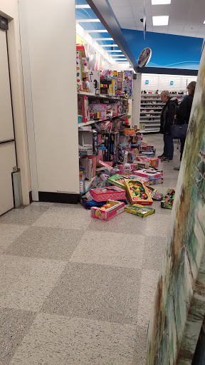 Clothing Store «Ross Dress for Less», reviews and photos, 1886 College St, Liberty, MO 64068, USA