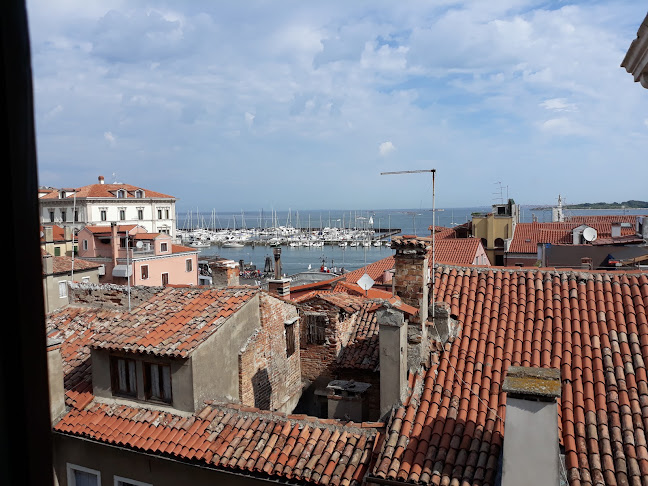 Palazzo Grassi Riva Canal Vena, 1281, 30015 Chioggia VE, Italia