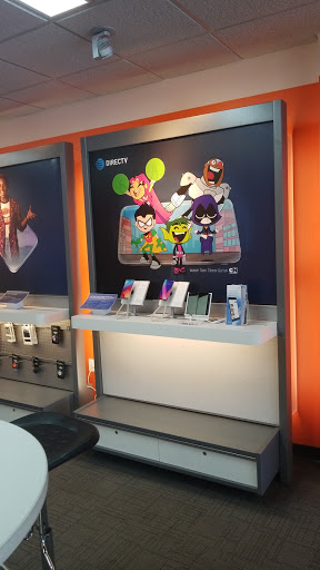 Cell Phone Store «AT&T Authorized Retailer», reviews and photos, 17100 Collins Ave #108, Sunny Isles Beach, FL 33160, USA