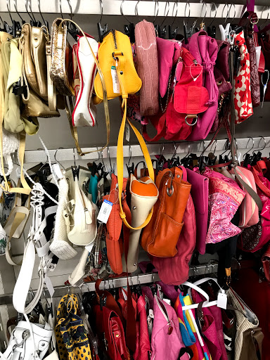Thrift Store «Goodwill», reviews and photos