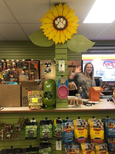 Pet Supply Store «Sunflower Natural Pet Supplies», reviews and photos, 514 Pillsbury Dr, Manhattan, KS 66502, USA