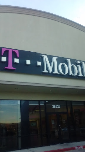 Cell Phone Store «T-Mobile», reviews and photos, 28523 Tomball Pkwy, Tomball, TX 77375, USA
