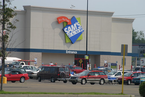 Shopping Mall «Town Square Mall», reviews and photos, 2405 Vestal Pkwy E, Vestal, NY 13850, USA