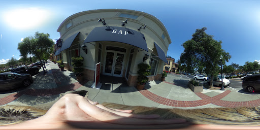 Clothing Store «Gap», reviews and photos, 35 University Ave, Los Gatos, CA 95030, USA