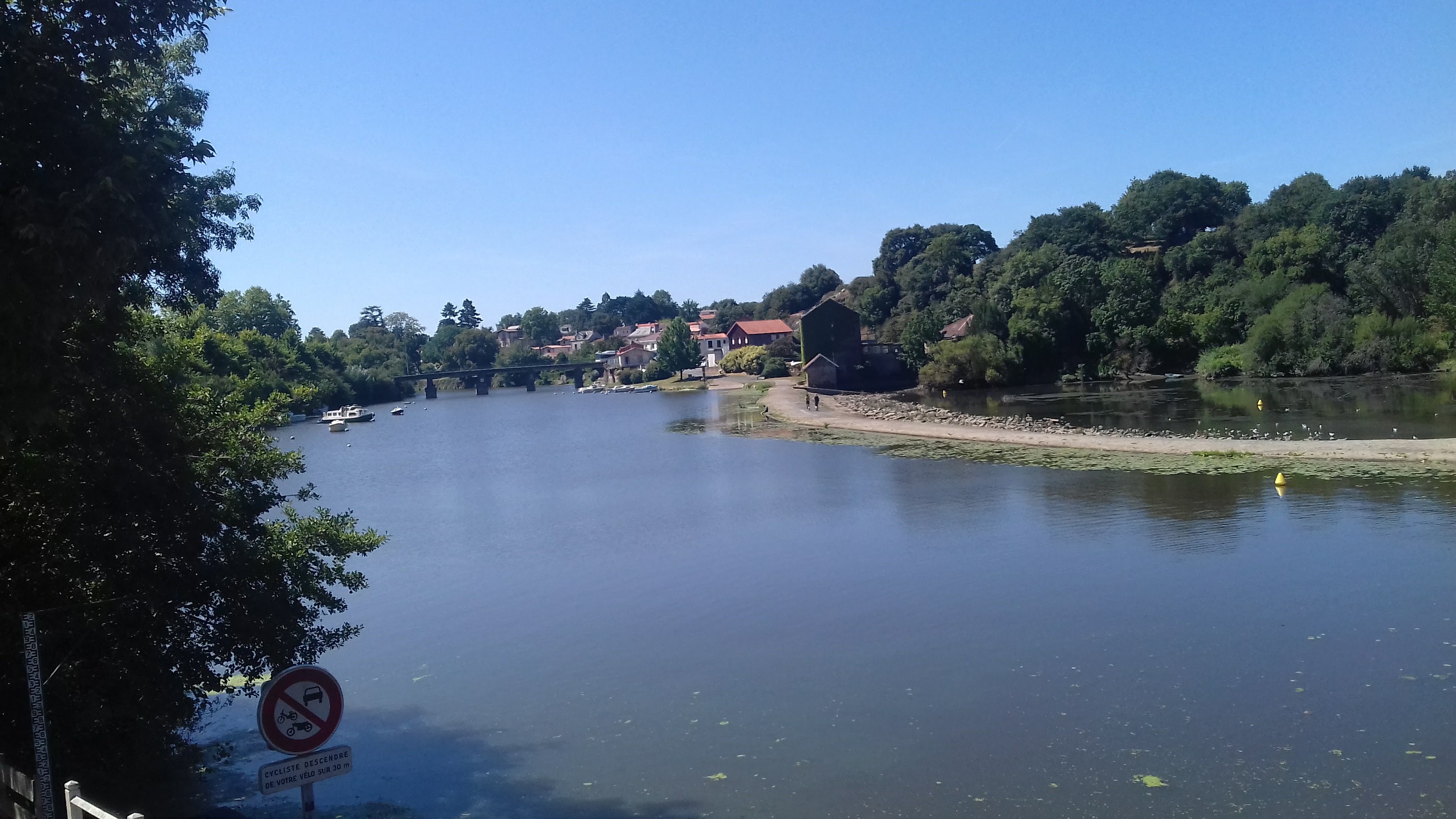 Photo n° 2 de l'avis de H.O fait le 02/08/2018 à 14:02