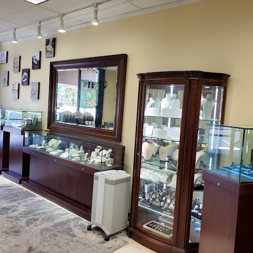 Gold N Heart Jewelers (Store #1), 3998 Cochran St #4, Simi Valley, CA 93063, USA, 