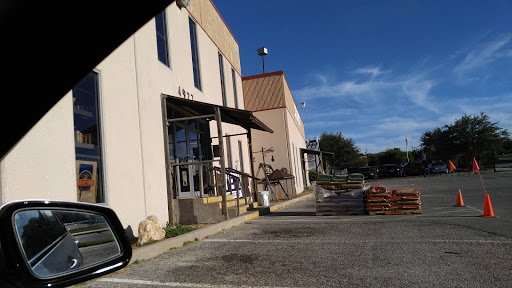 Animal Feed Store «Locke Hill Feed, Pet, & Lawn Supply», reviews and photos, 4927 Golden Quail #105, San Antonio, TX 78240, USA