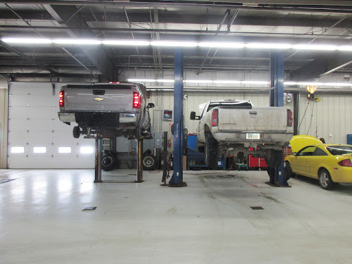 Car Dealer «Wes Finch Auto Plaza Inc», reviews and photos, 410 West St, Grinnell, IA 50112, USA