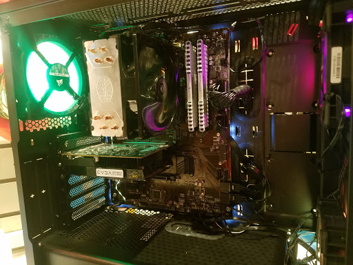 Electronics Repair Shop «Gadget Fix», reviews and photos, 520 Lenora St, Seattle, WA 98121, USA