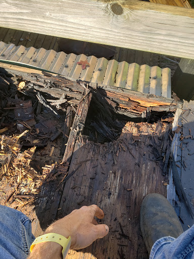 Roofing Contractor «Cureall Roofing», reviews and photos, 946 Co Rd 7040, Pottersville, MO 65790, USA