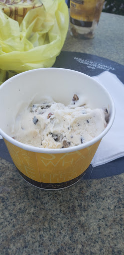 Dessert Shop «Nestle Toll House Cafe», reviews and photos, 605 Town Square Blvd, Garland, TX 75040, USA