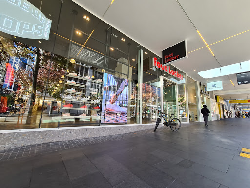 Stores to buy boots Auckland