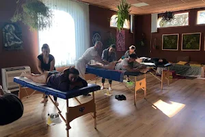 Centro Nataraj - massaggi e yoga image