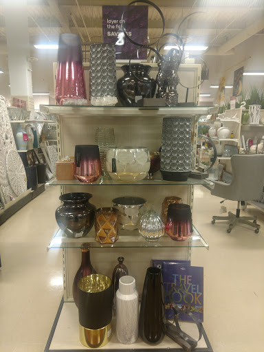 Department Store «HomeGoods», reviews and photos, 2201 Nostrand Ave, Brooklyn, NY 11210, USA