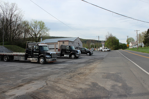 Auto Repair Shop «Hurst Repair», reviews and photos, 255 S 2nd St, Womelsdorf, PA 19567, USA