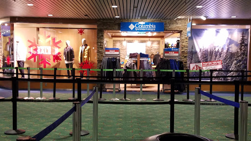 Sportswear Store «Columbia Sportswear Portland Airport Store», reviews and photos, 7000 NE Airport Way #1795, Portland, OR 97218, USA