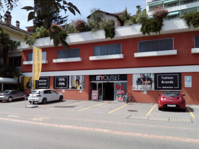 Rezensionen über Outlet Grandi Firme Ascona in Locarno - Bekleidungsgeschäft