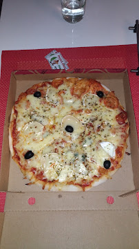 Plats et boissons du Pizzeria Pazza Pizz' (pizza à emporter) à Elne - n°5