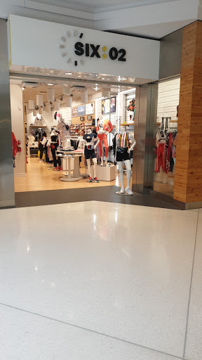 Shopping Mall «Beverly Center», reviews and photos, 8500 Beverly Blvd, Los Angeles, CA 90048, USA