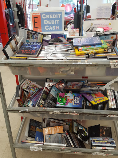 Thrift Store «Village Discount Outlet Store 01», reviews and photos, 6419 S Kedzie Ave, Chicago, IL 60629, USA