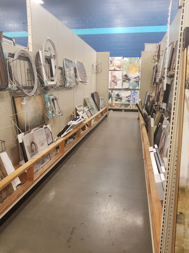 Home Goods Store «At Home», reviews and photos, 4641 Lafayette Rd, Indianapolis, IN 46254, USA