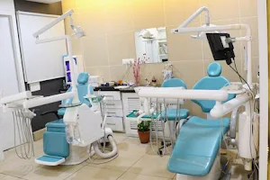My Dentist Indore | Teeth Whitening | Smile Makeover | Root Canal | Braces & Invisible Aligners image