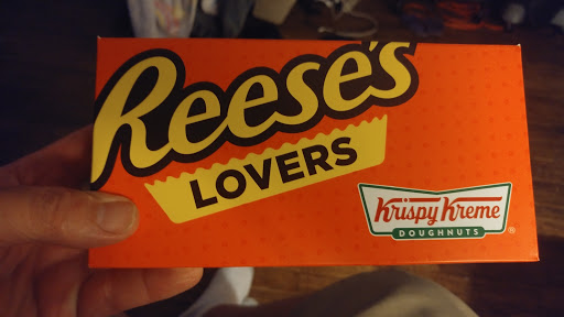 Bakery «Krispy Kreme Doughnuts», reviews and photos, 354 S Maple St, Akron, OH 44302, USA