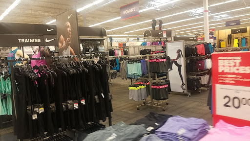 Sporting Goods Store «Academy Sports + Outdoors», reviews and photos, 14405 W 135th St, Olathe, KS 66062, USA