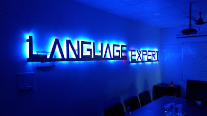 LANGUAGE EXPERT
